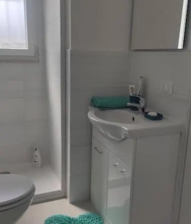 Alessandra - Marina Di Lecce 토레 리날다